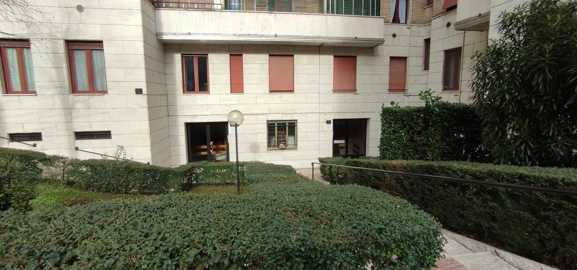 Brenta/Corvetto Studio Apartment Mediolan